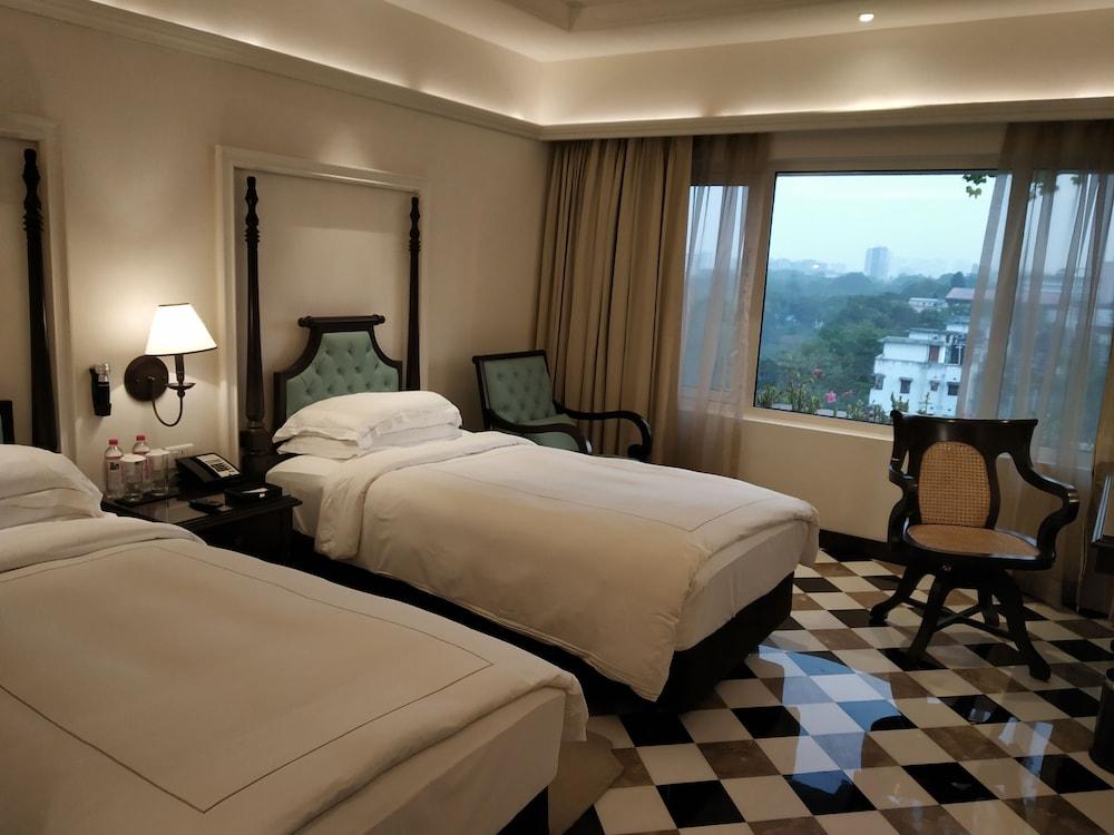 Taj Bengal Hotell Calcutta Exteriör bild