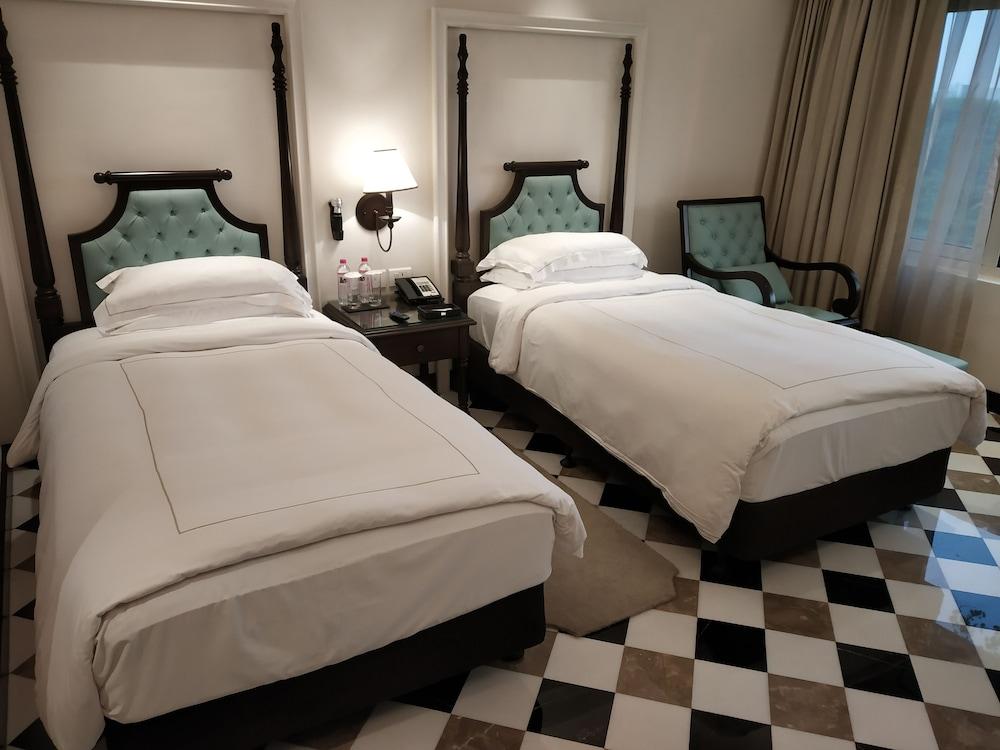Taj Bengal Hotell Calcutta Exteriör bild