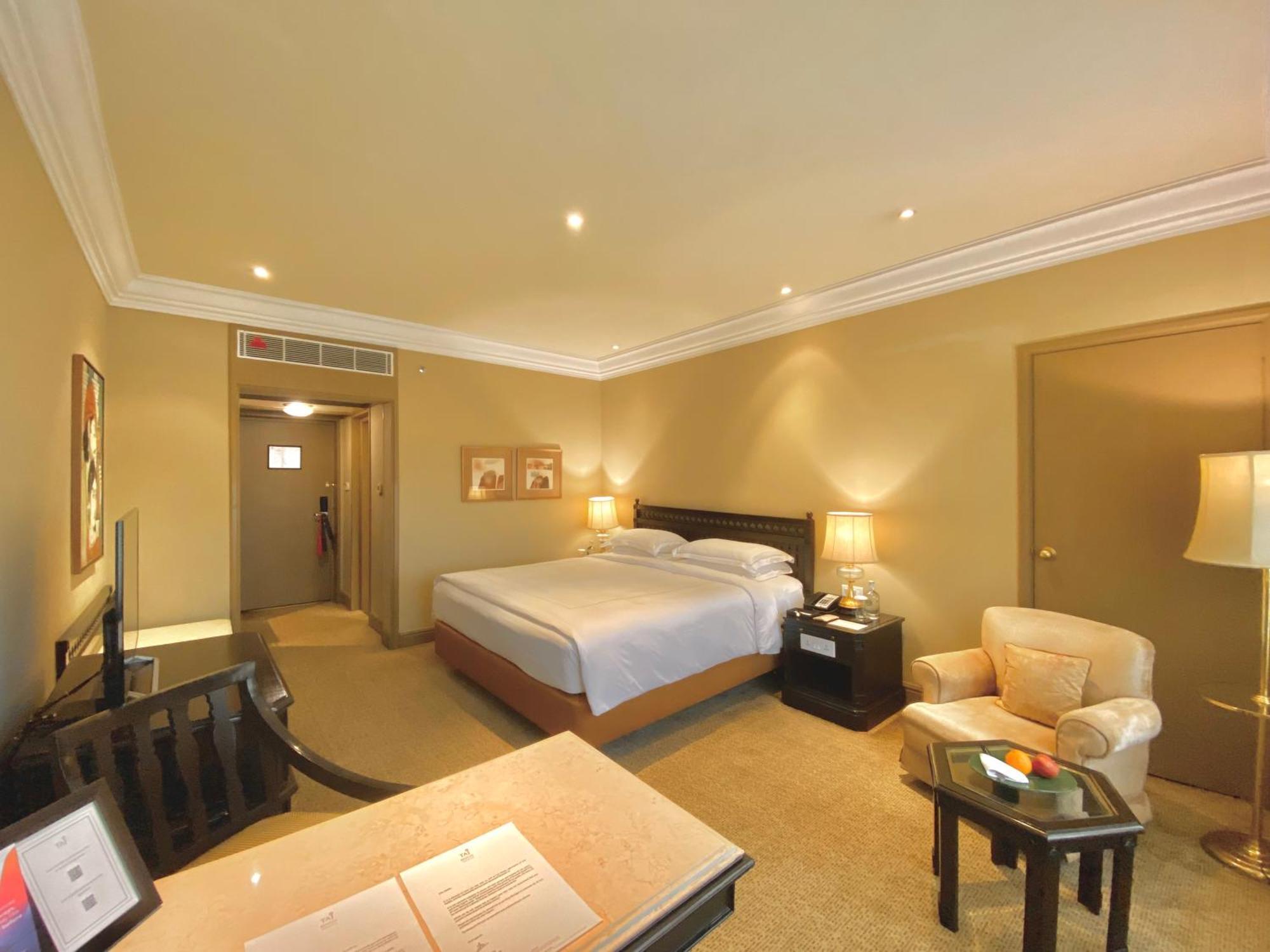 Taj Bengal Hotell Calcutta Exteriör bild